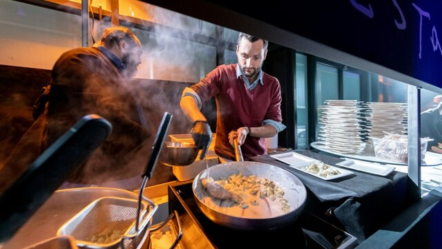 A Milano apre il Mercato Centrale: 4.500 metri quadri dove mangiare i piatti tipici della tradizione italiana